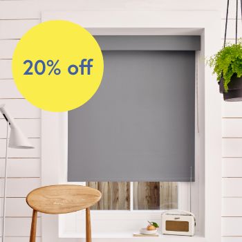 Premium roller blind
